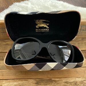 Burberry Black Sunglasses & Case
